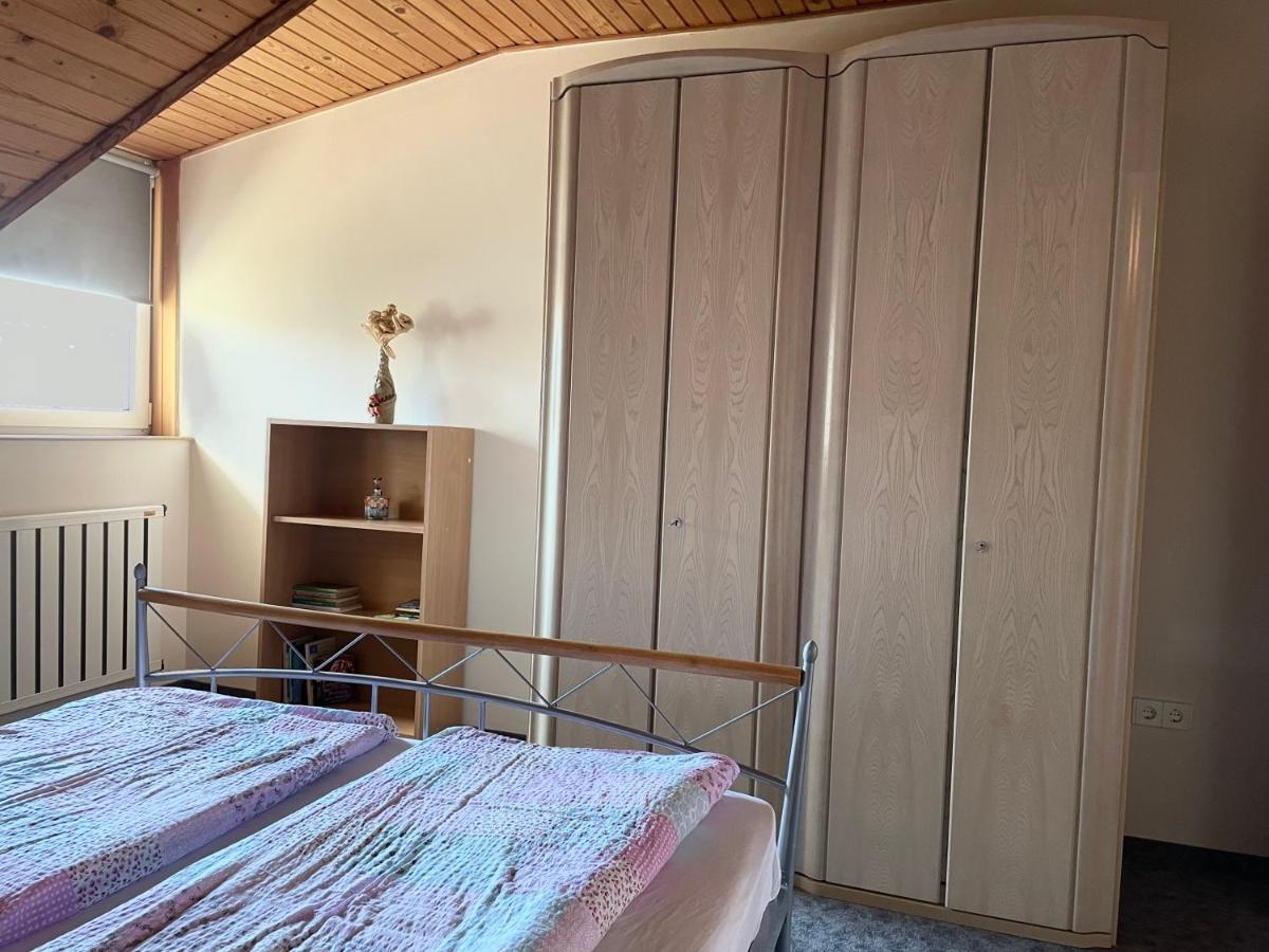Esther Apartman 기에네스디아스 외부 사진